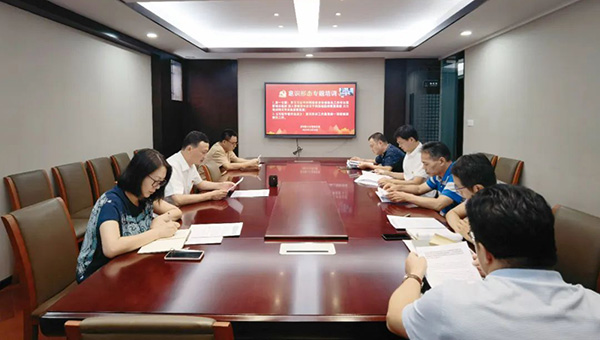 d77f7cfc18678b39240cbbaa8ce3d173