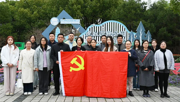 7d7f0b666fb47ecd5a3cc8ad61d7598a