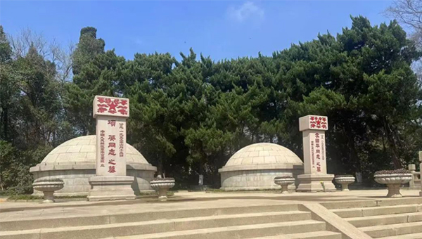 fe1f7859314ee0e6af5d0fff95fb1885