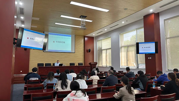 0926bef3fb3e6f2506664e2d34fa21f2