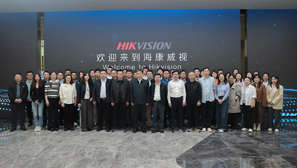 6ef4c9af9c230e4191e63f1429ae2943