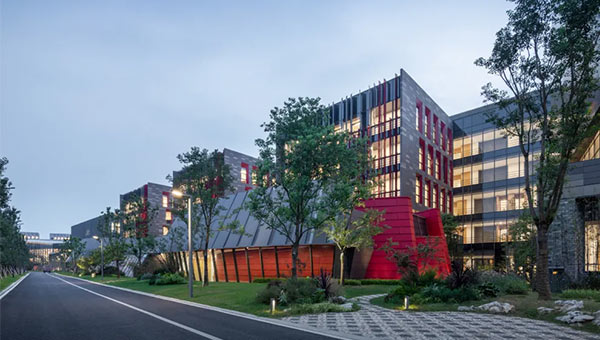 71b35189412db811d4c3bb4595b52223