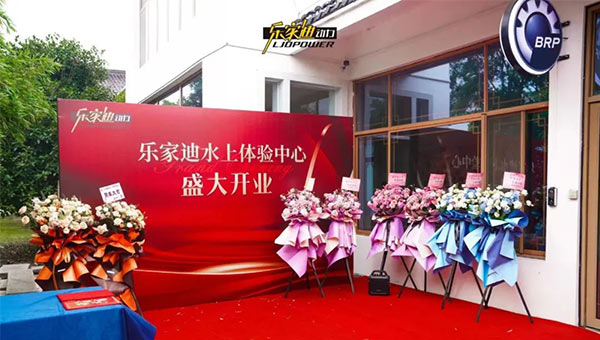 406db7ca72a54ff2d53843798a45cda5